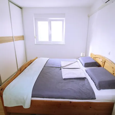 Apartment Petar Pula