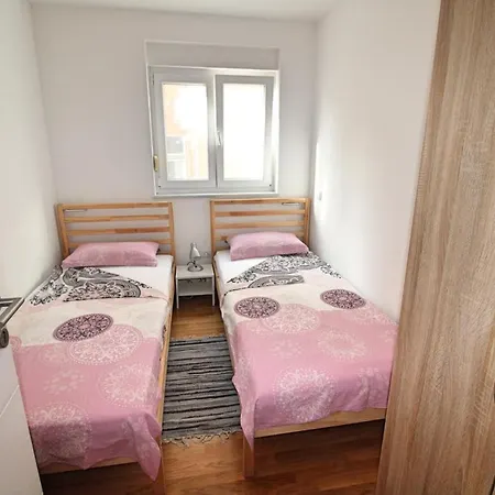Petar Apartment *